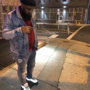 Meet your Posher, Jay jay